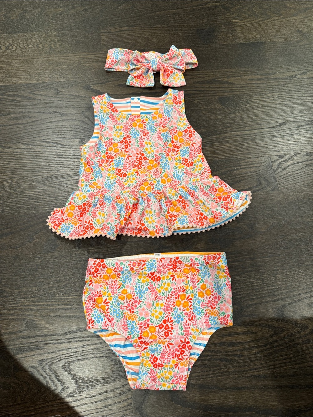 Mudpie reversible girls swimsuit size 5T
